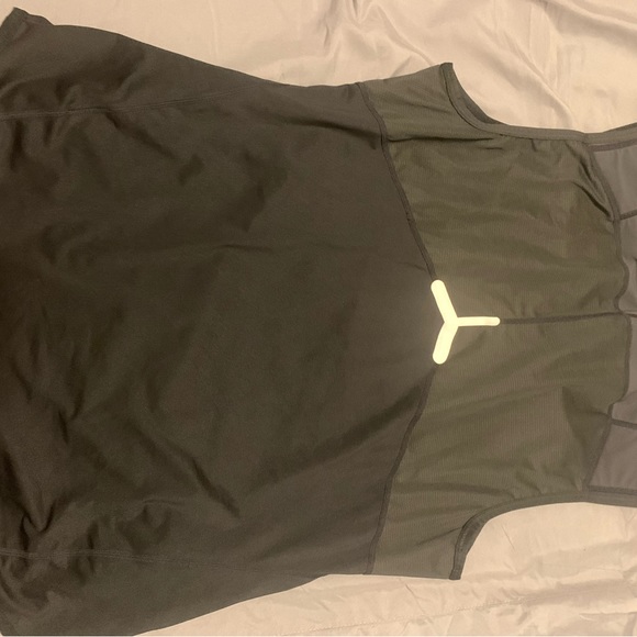 Nike Dri Fit Football Training Tank Top - Picture 2 of 4